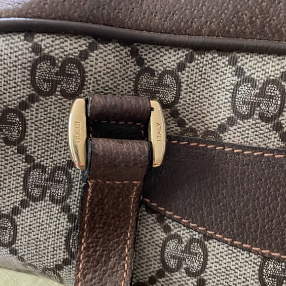 Gucci Brown and Cream Monogram Clutch - Picture 11 of 14